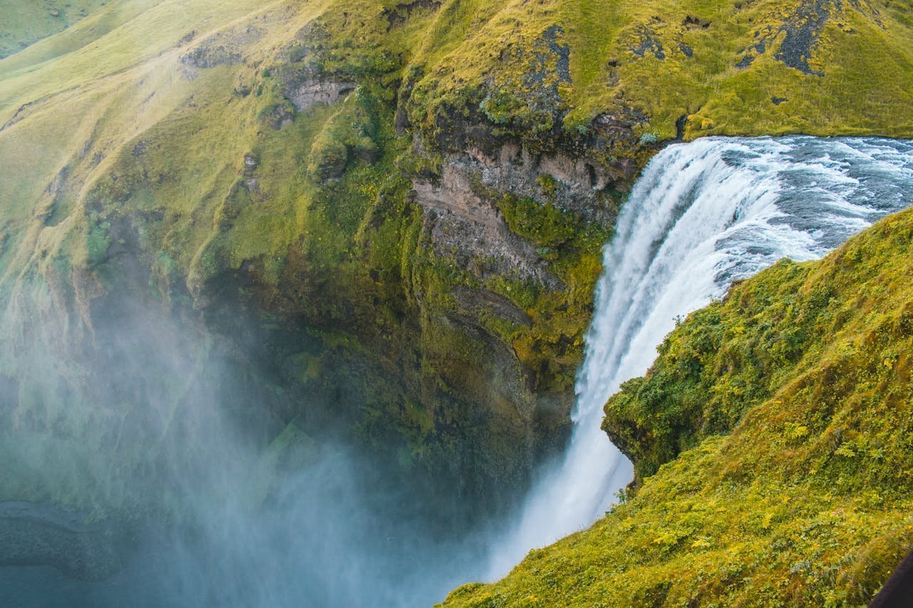 Mindful Breathing: Harnessing the Power of the Breath for Health