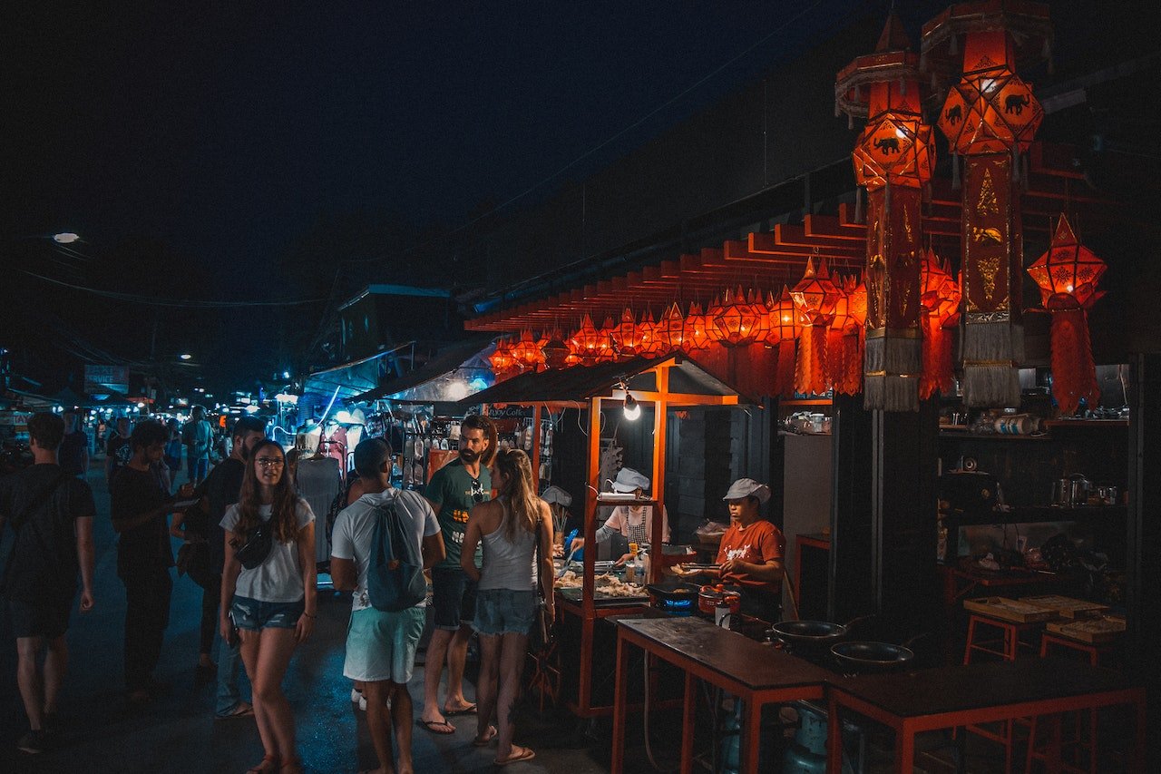 Exploring Asia’s Food Scene: From Street Food to Michelin-Starred Restaurants