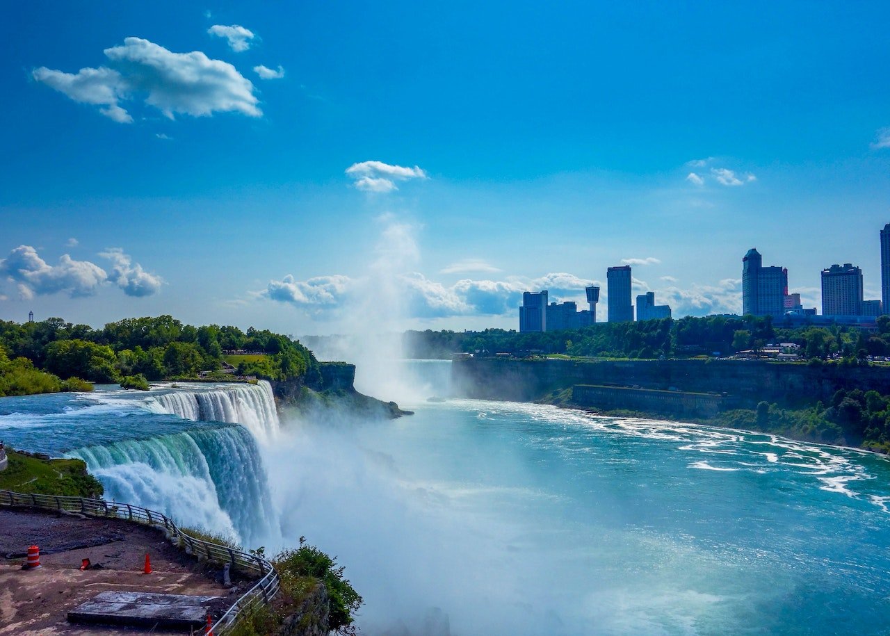 Canada (Niagara falls)