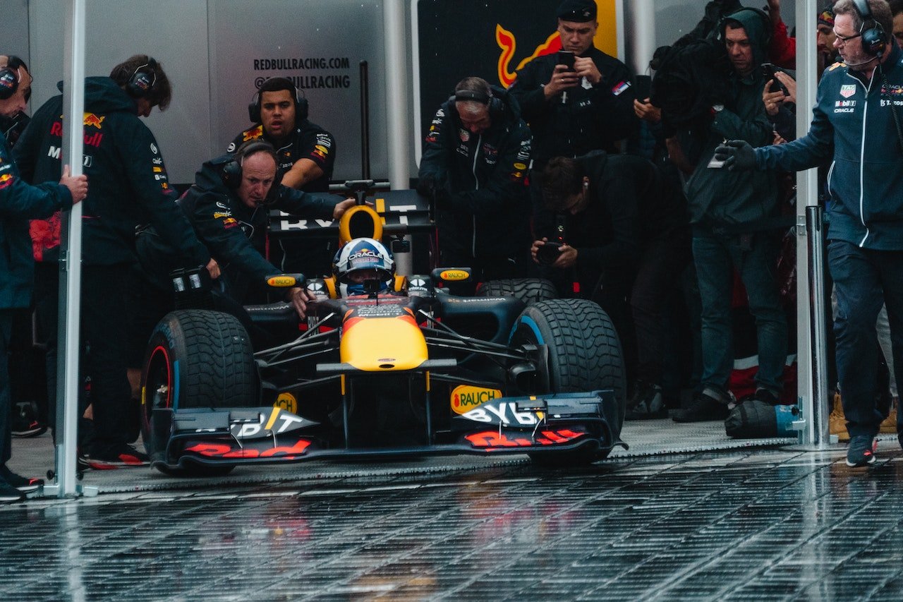 Hamilton off The Pace as Ricciardo Tops Monaco Practice